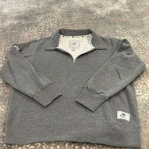 ROOTS MENS 3/4 ZIP SWEATSHIRT SIZE L NWOT